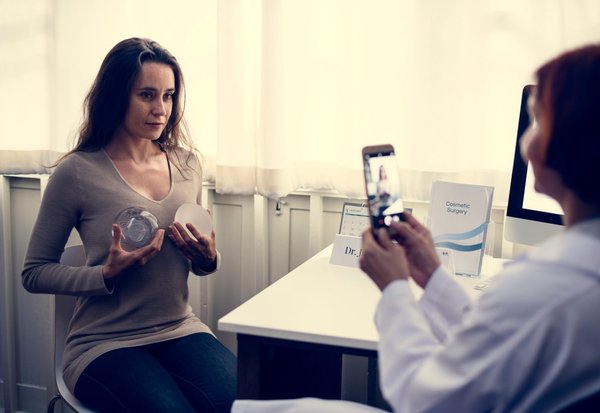 Chirurgie esthétique : découvrez les expertises du dr picovski